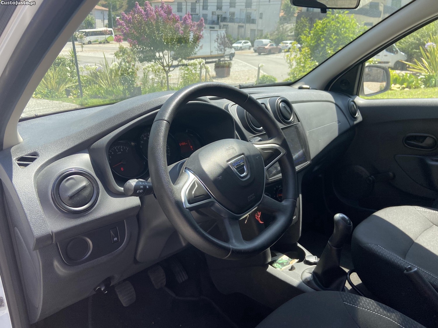 Dacia Sandero 1.0 — fotografia 4
