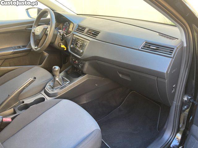 SEAT Ibiza 1.6 TDI Reference — fotografia 3