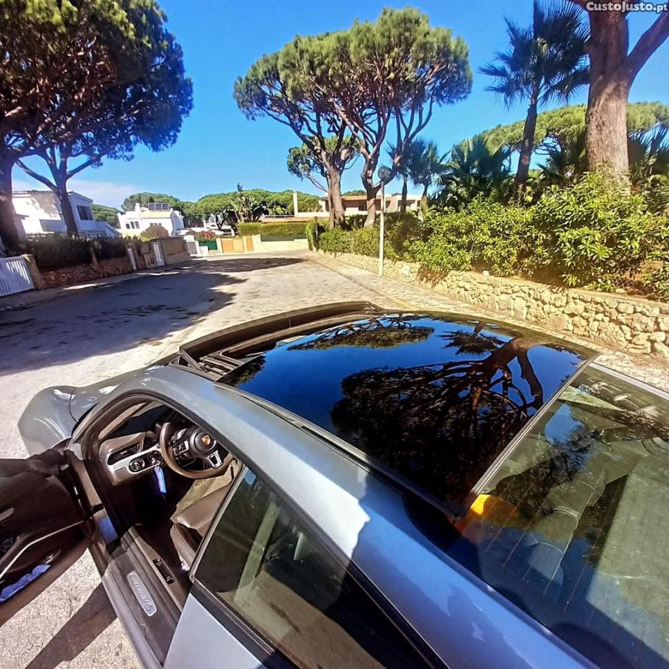 Porsche 911 Carrera 4S - 16 foto 4