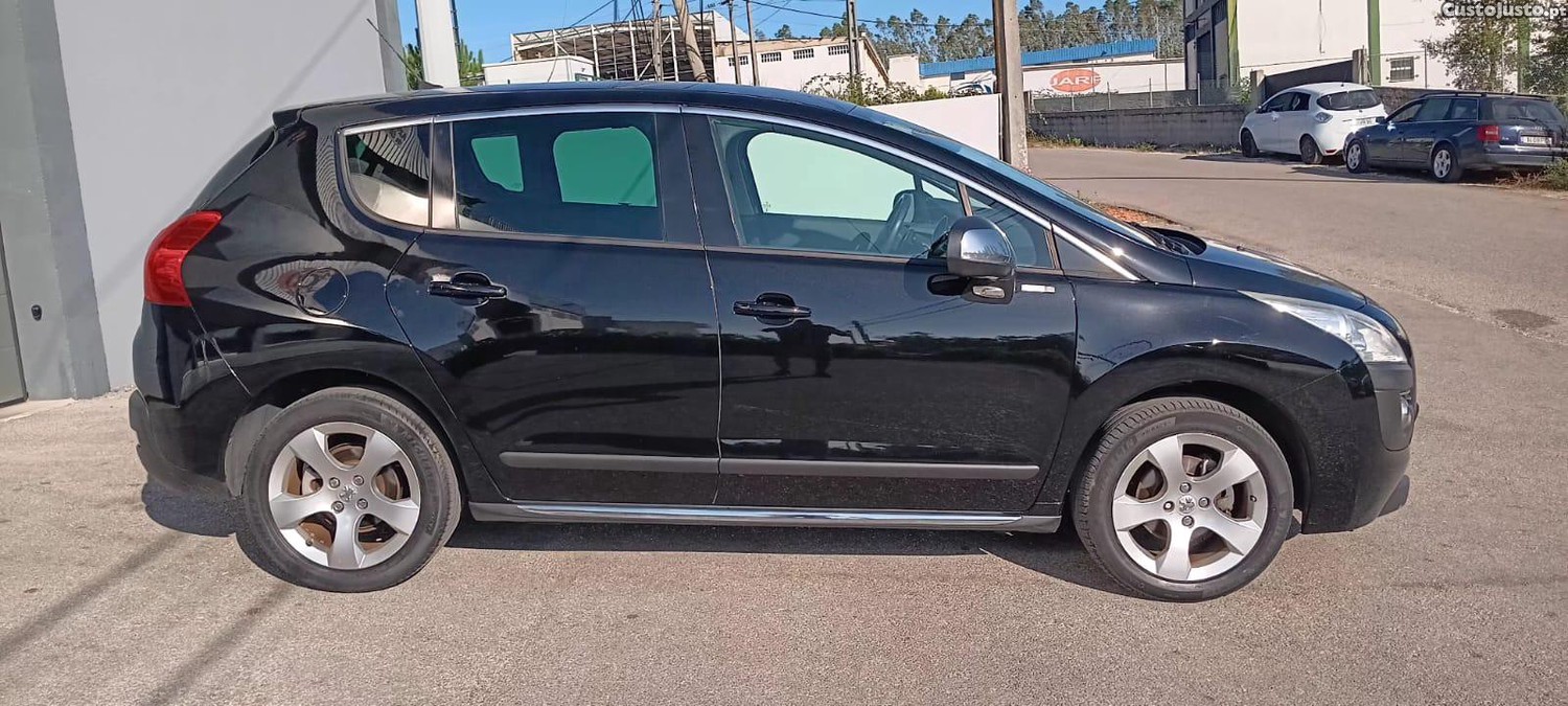 Peugeot 3008 1.6 e_Hdi 115 CV CMP6+Automatico — fotografia 6