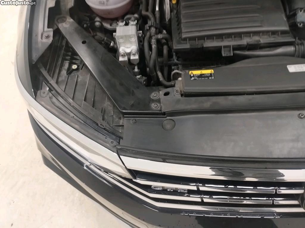 Volkswagen Passat Variant 1.4 TSI GTE Plug-in 218cv — fotografia 24