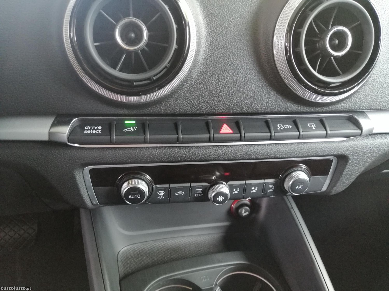 Audi A3 Sportback e-tron 1.4 Tfsi Sport S tronic — fotografia 14