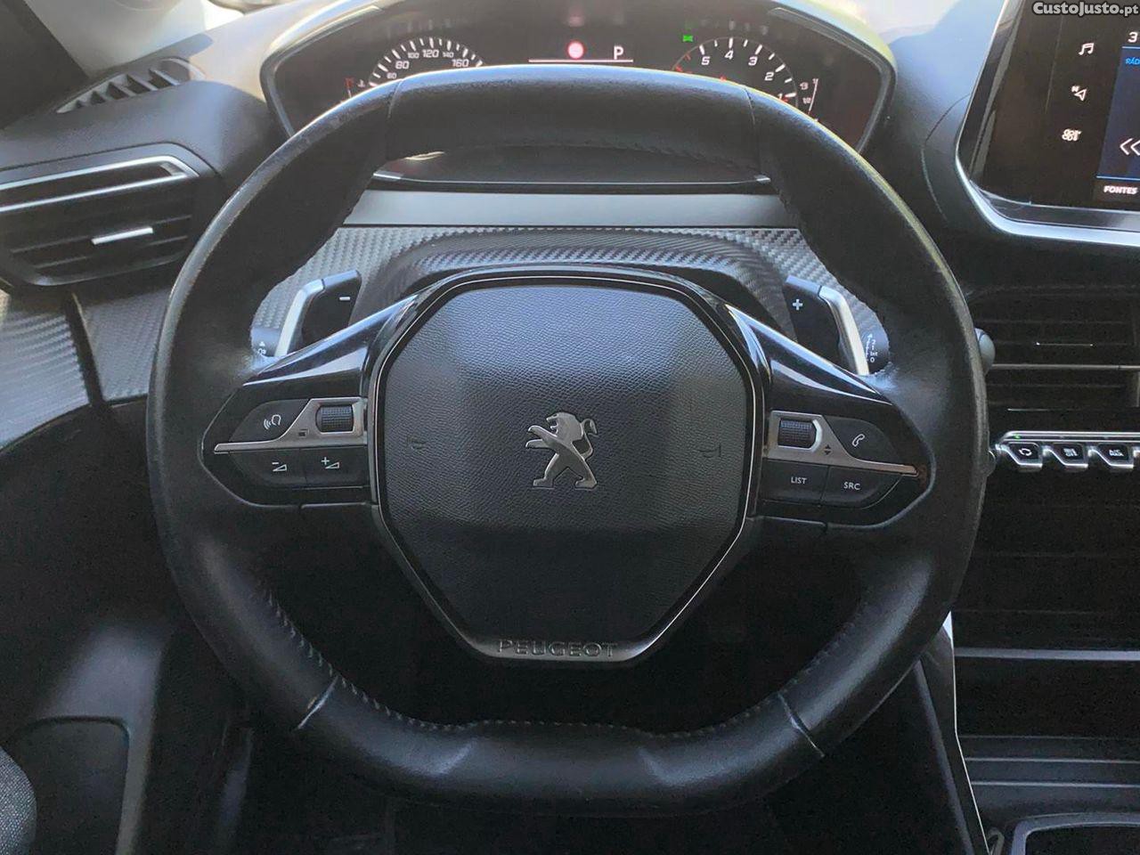 Peugeot 208 PureTech 100 EAT8 Allure Pack — fotografia 11
