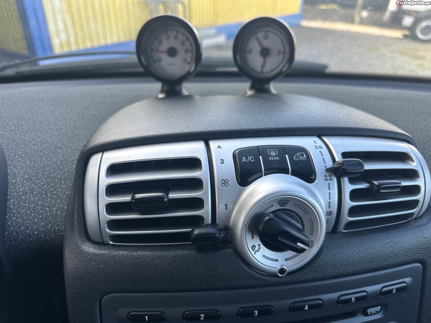 Smart Fortwo 1.0 Gasolina Nacional — fotografia 4