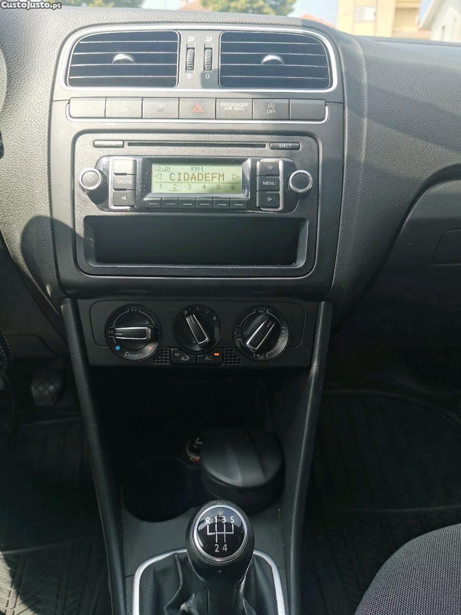 Volkswagen Polo 1.6 TDI — fotografia 3
