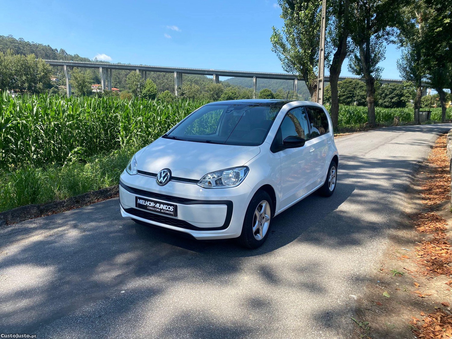 VW Up! 1.0 Move - 17 — photo 2