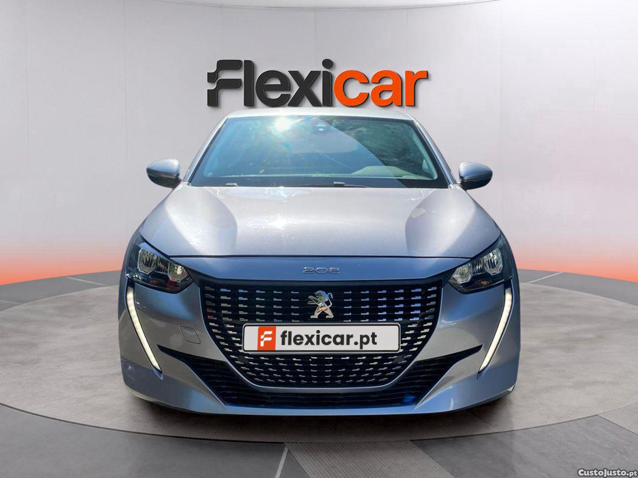 Peugeot 208 PureTech 100 EAT8 Allure Pack — fotografia 19