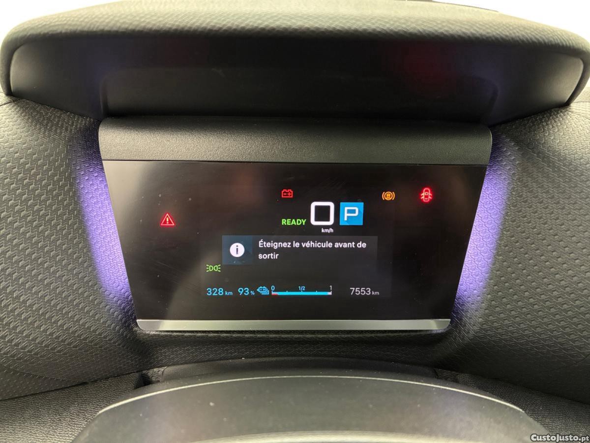 Citroën e-C4 50 kWh Shine — fotografia 7
