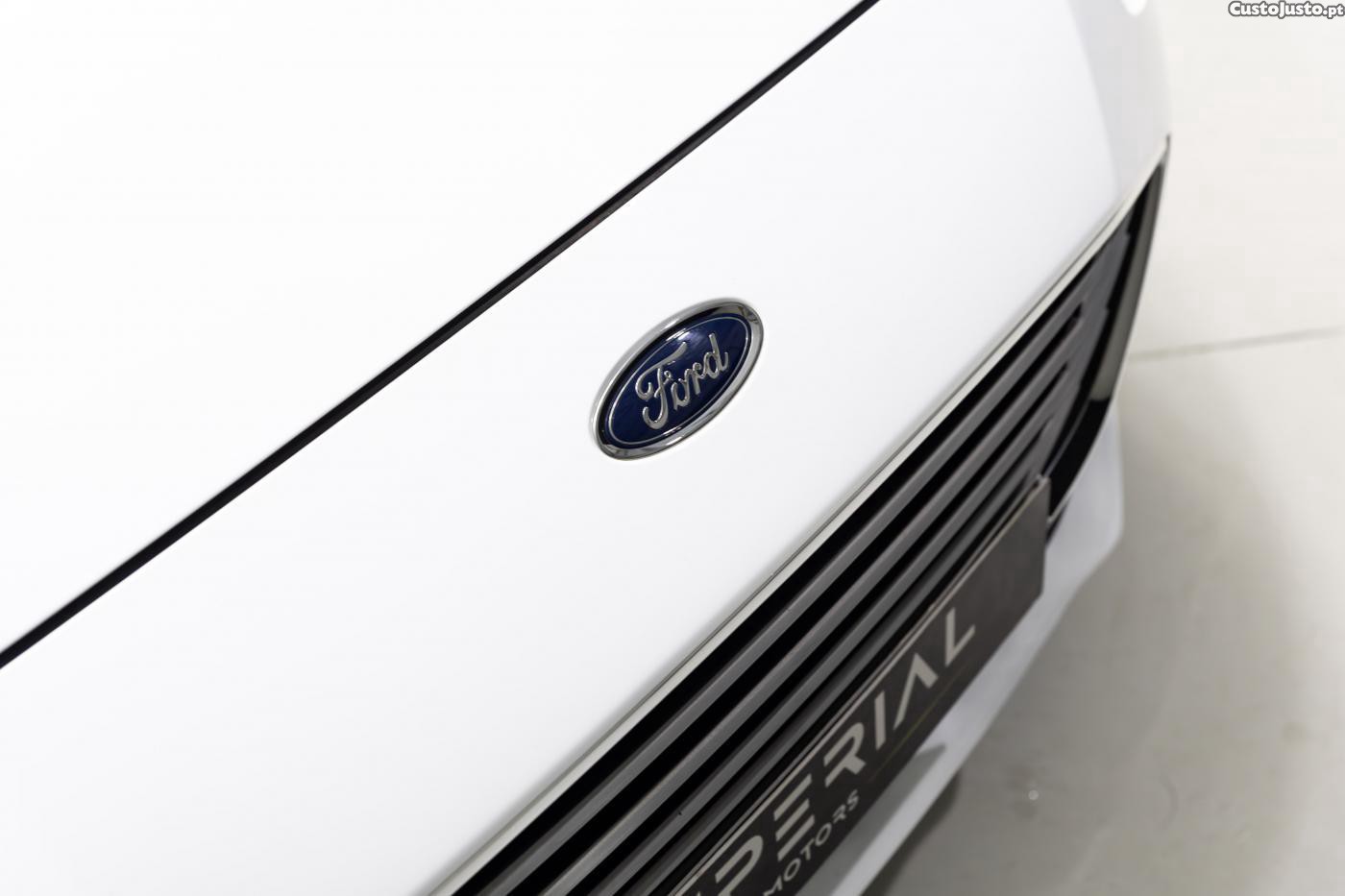 Ford Focus 1.5 TDCi Titanium — fotografia 15