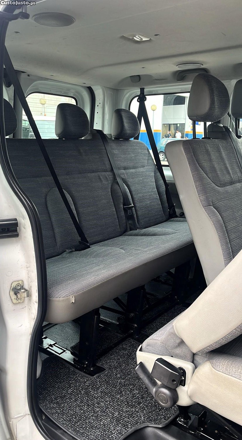 Renault Trafic 2.0 dCi L2H2 1.2T115 — fotografia 4