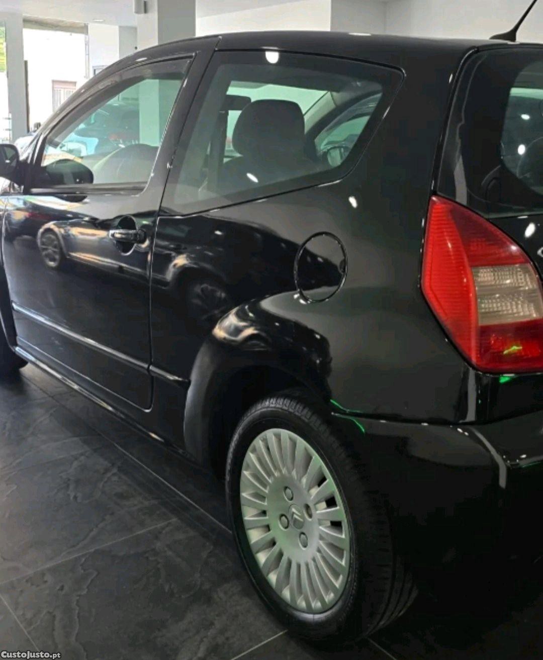 Citroën C2 1.4 Hdi — fotografia 6