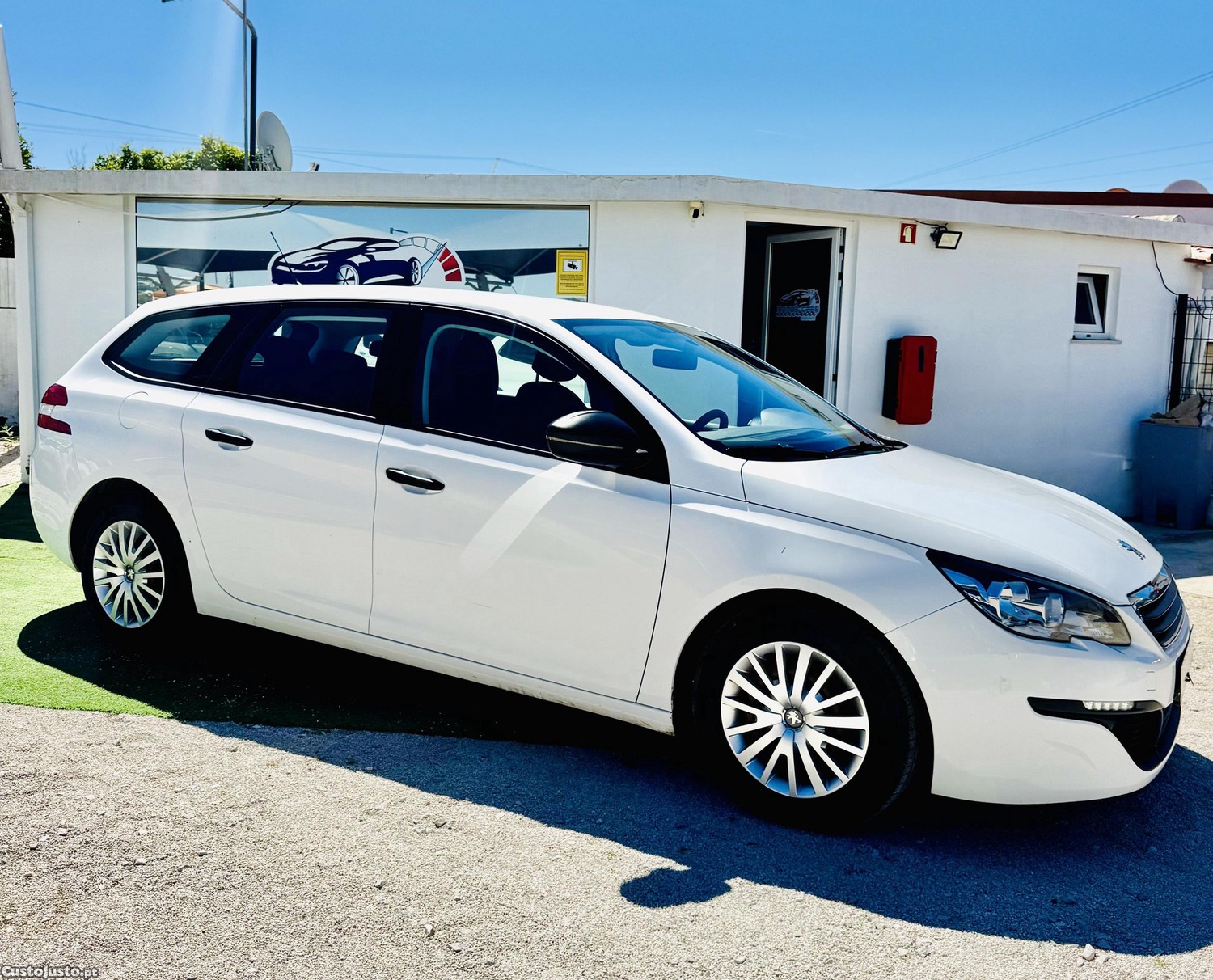 Peugeot 308 HDI 1.6 — fotografia 2
