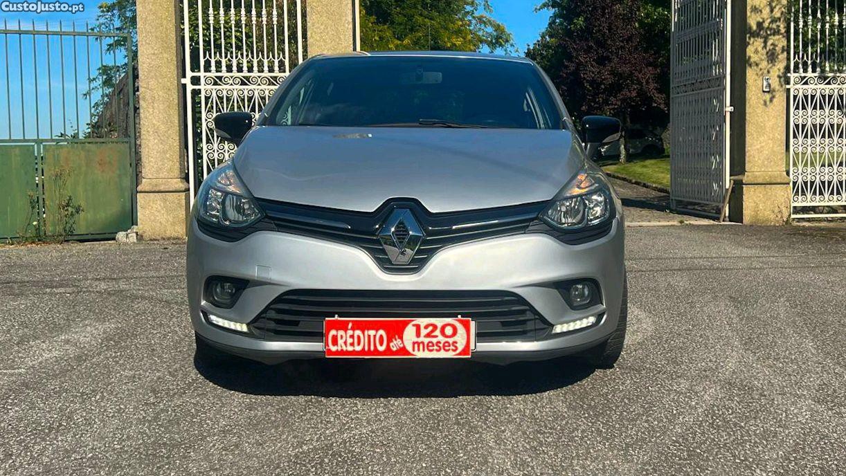 Renault Clio 0.9 Limited Edition — fotografia 11