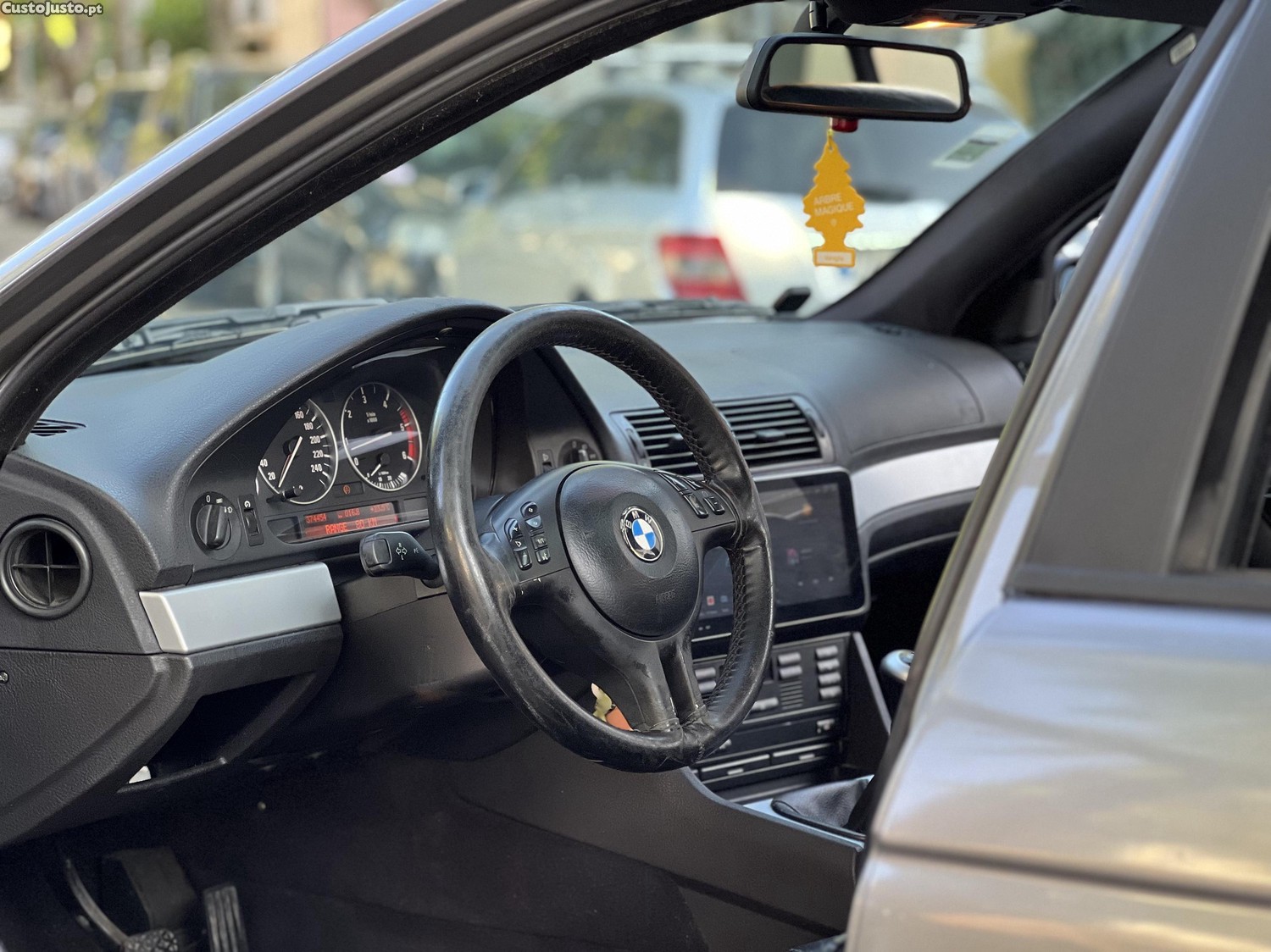 BMW 525 D 163cv Pack M — fotografia 8
