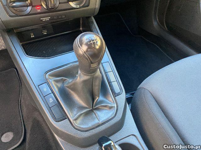 SEAT Ibiza 1.6 TDI Reference — fotografia 7