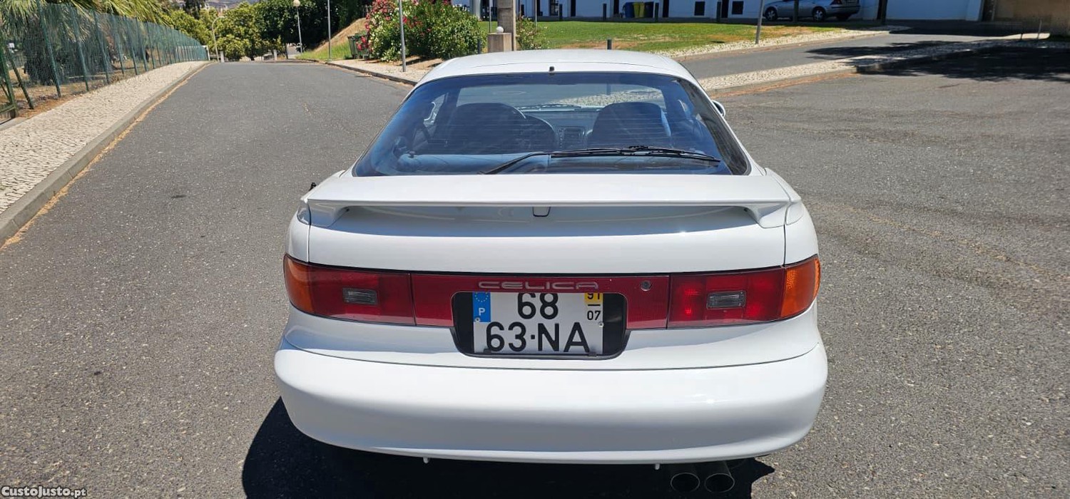 Toyota Celica 2.0 GTi 16V — fotografia 6