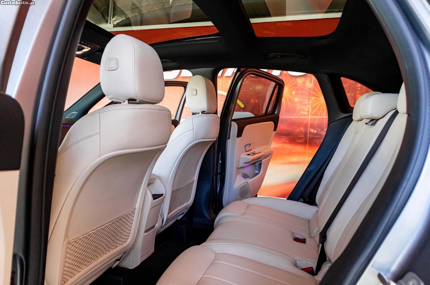 Mercedes-Benz GLA 180 d Progressive Auto — fotografia 7