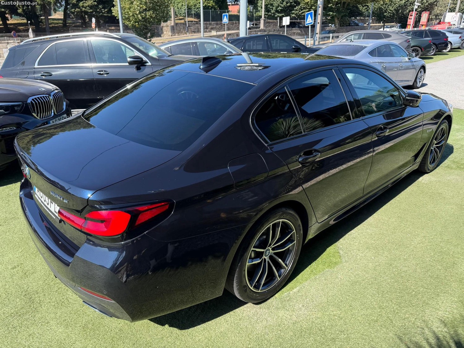 BMW 520 e Pack M — fotografia 19