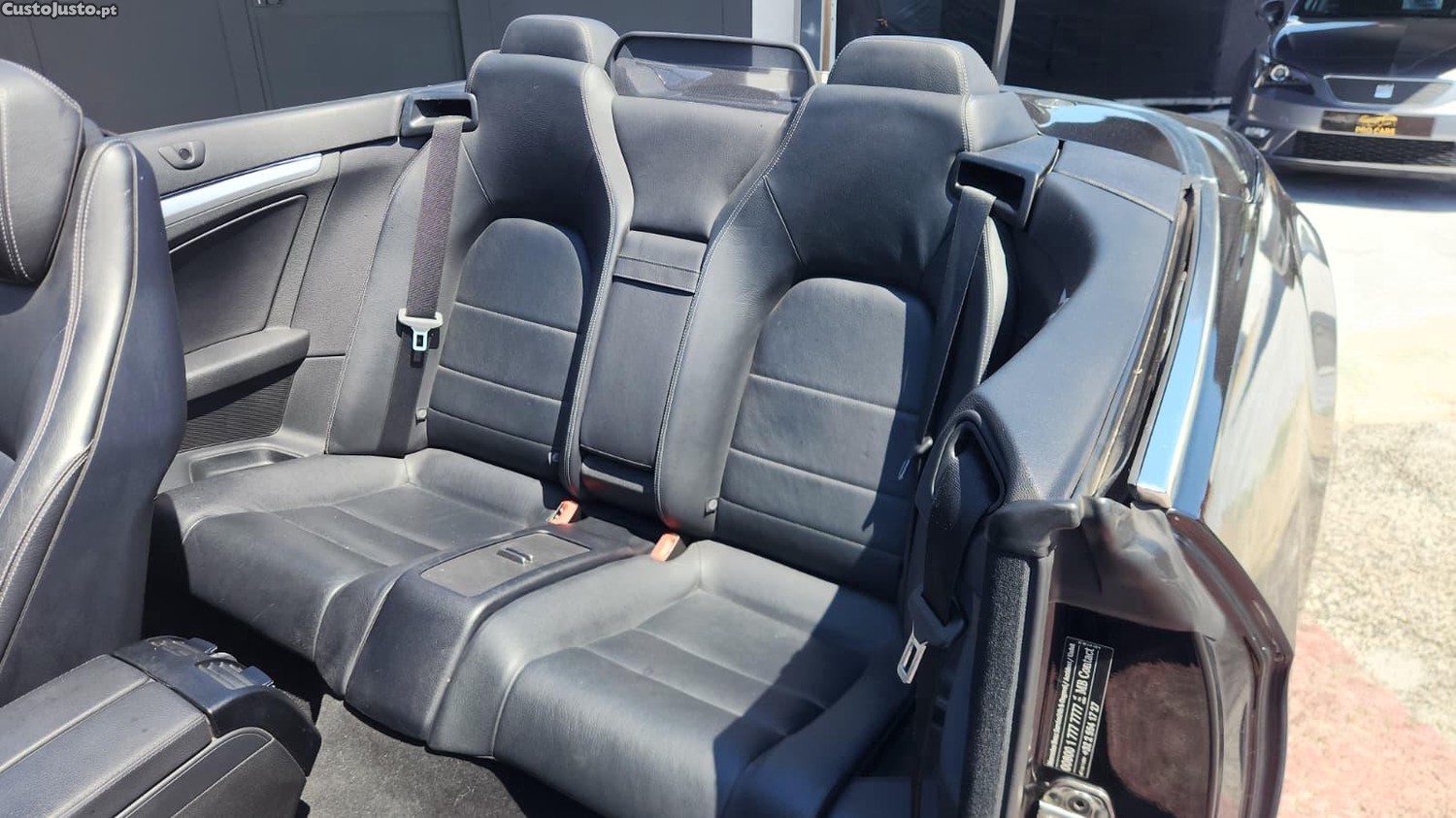 Mercedes-Benz E 220 Cabrio — fotografia 4