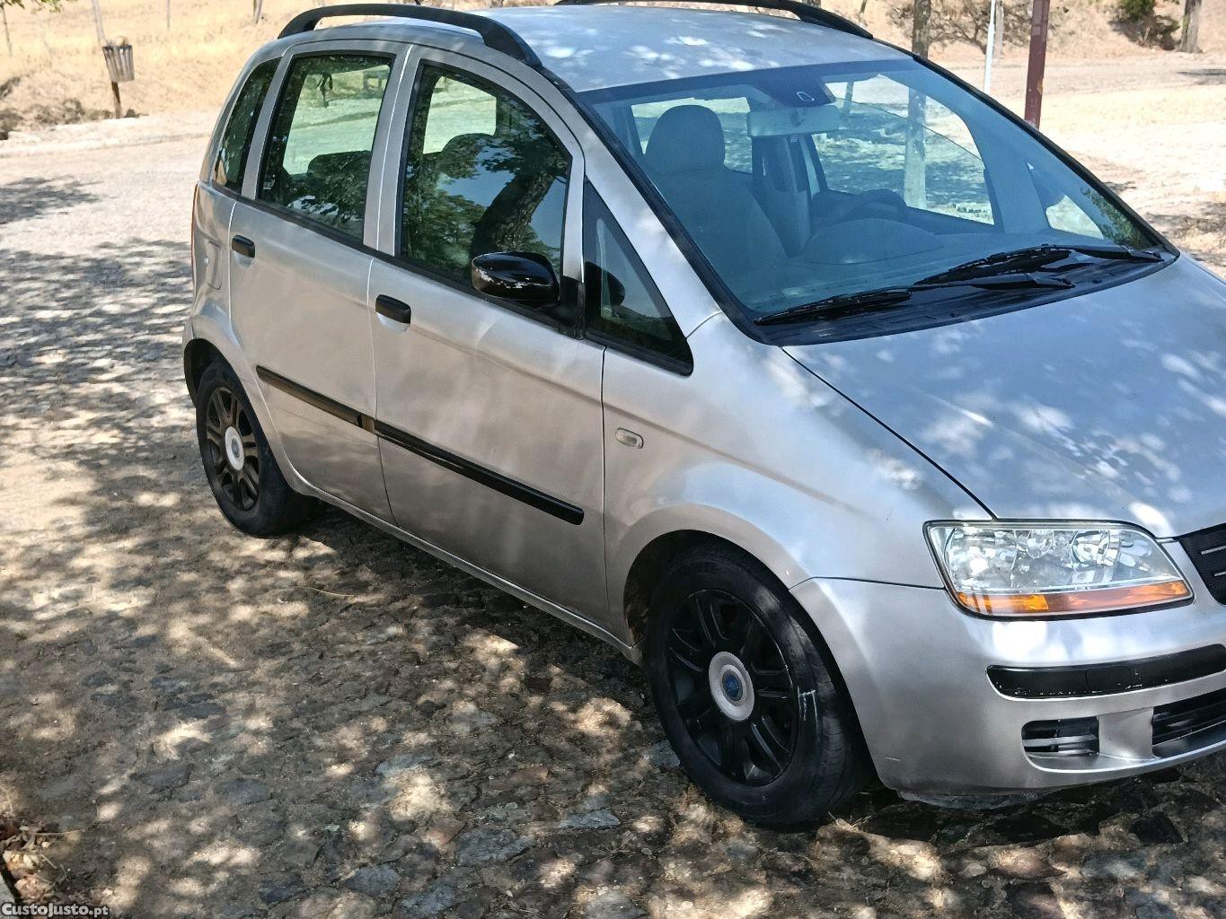 Fiat Idea motor 1.2 a gasolina — fotografia 8