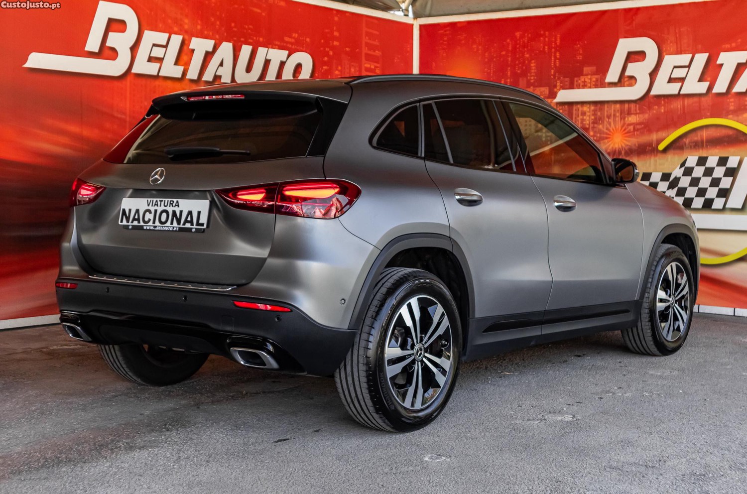 Mercedes-Benz GLA 180 d Progressive Auto — fotografia 20