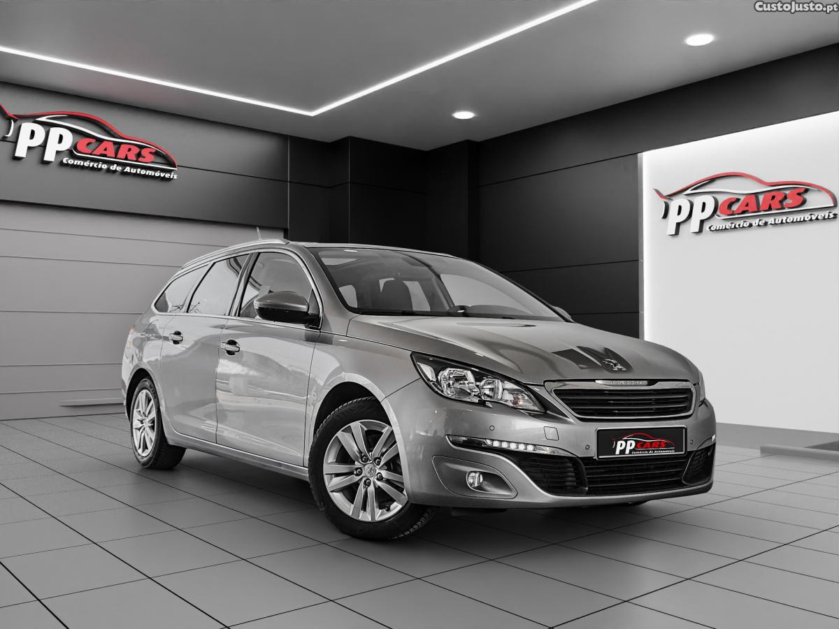 Peugeot 308 1.6 BlueHDi Allure F — fotografia 18