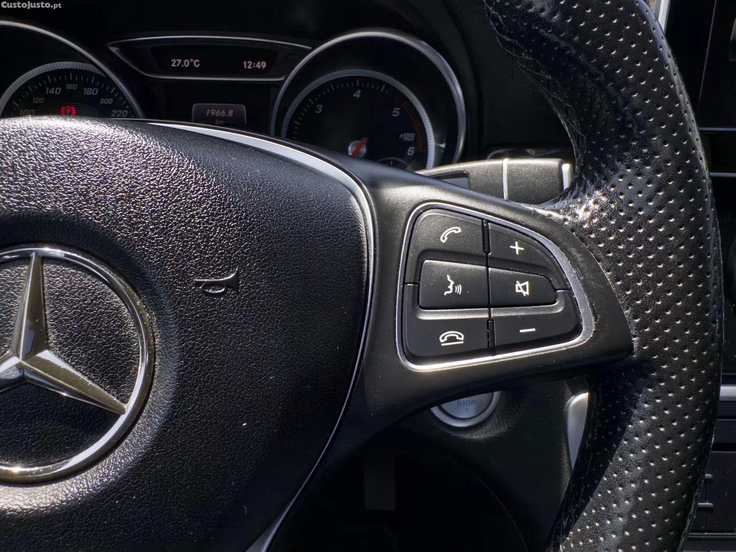 Mercedes-Benz CLA 180 D shooting brake urban aut. — fotografia 6