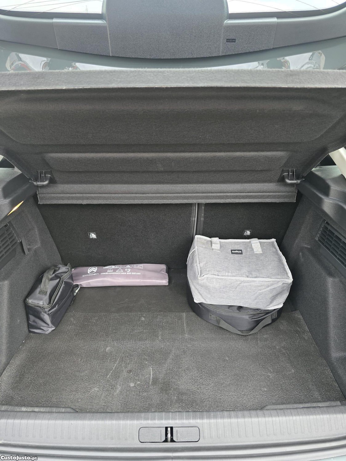 Citroën e-C4 EC4 — fotografia 2