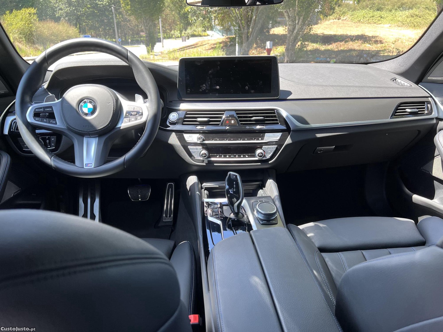 BMW 520 D Pack M AUTO — fotografia 2