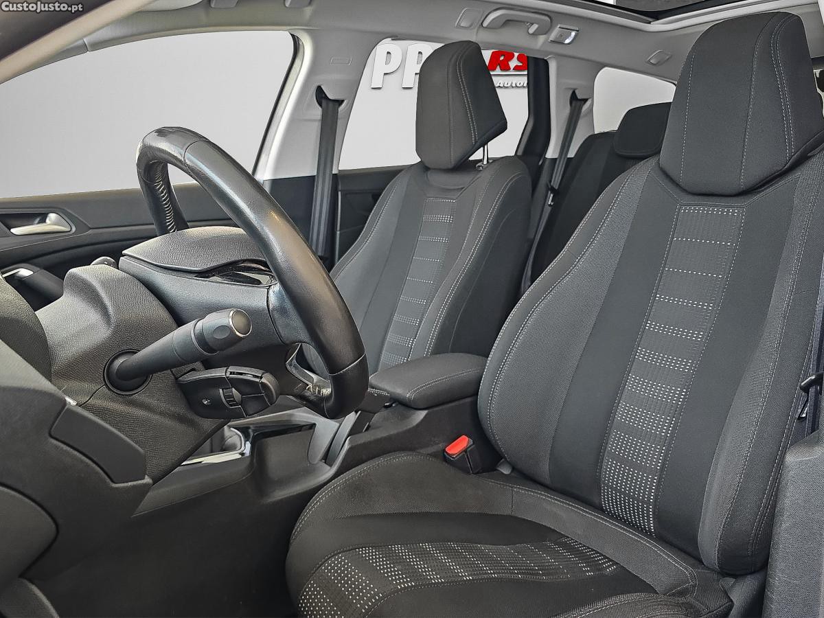 Peugeot 308 1.6 BlueHDi Allure F — fotografia 12
