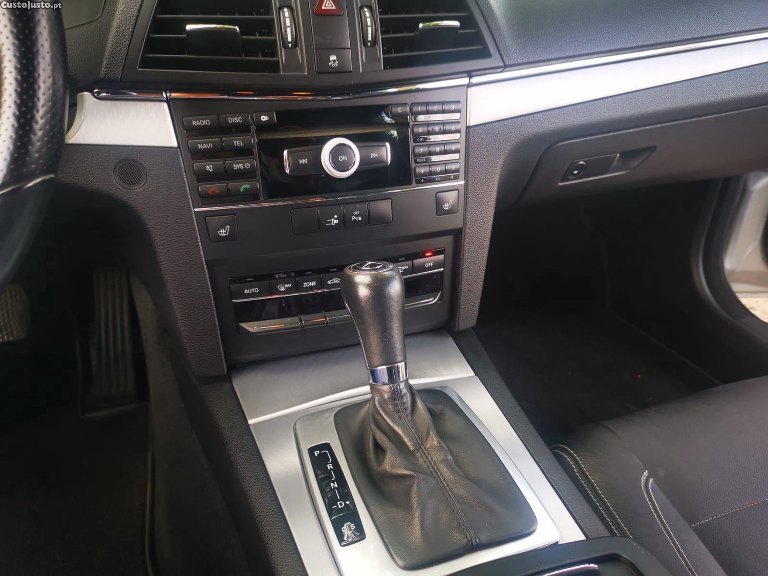 Mercedes-Benz E 350 CDi Avantgarde BlueEfficiency — fotografia 4