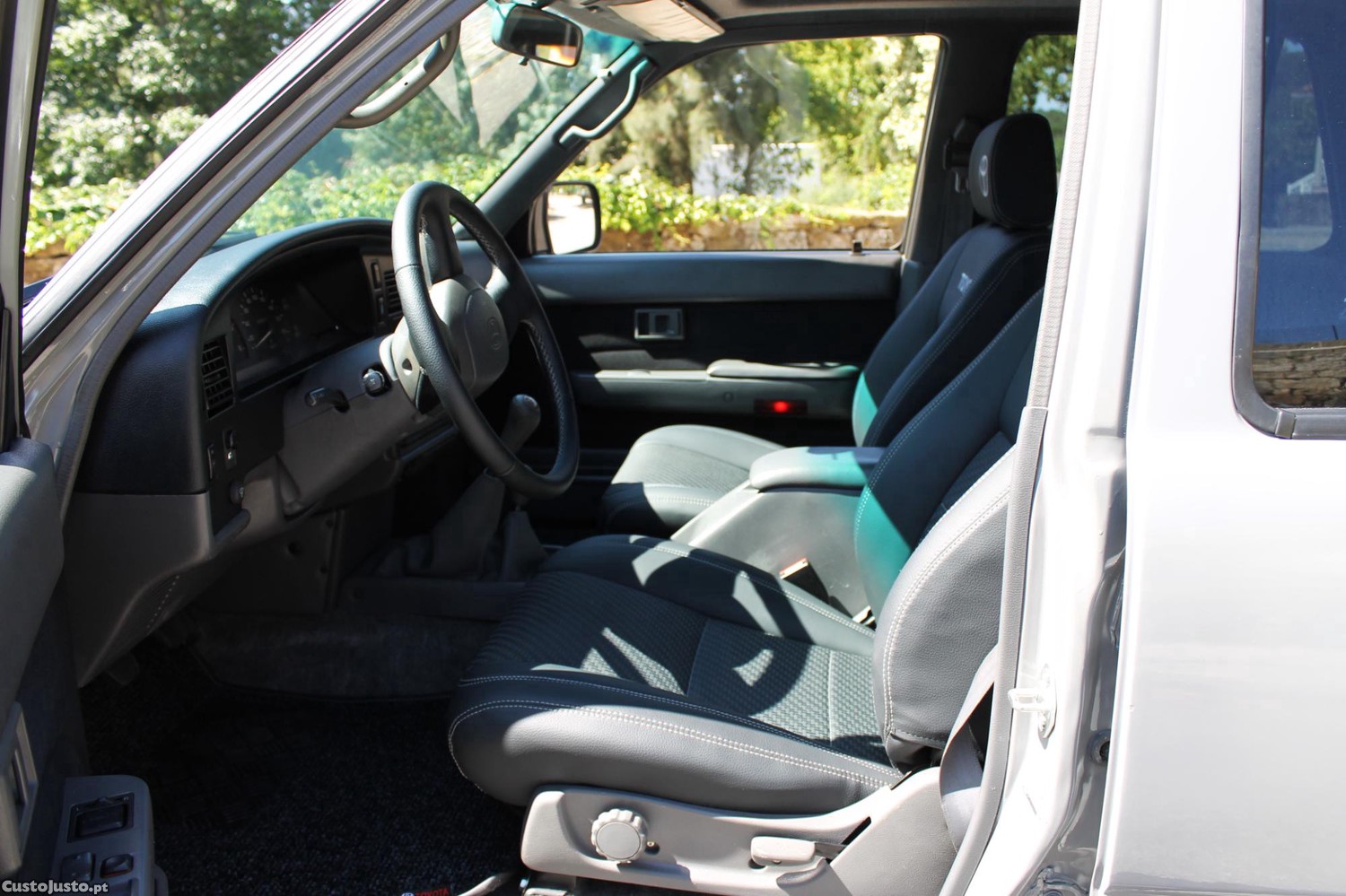 Toyota Runner VX 3000 — fotografia 3