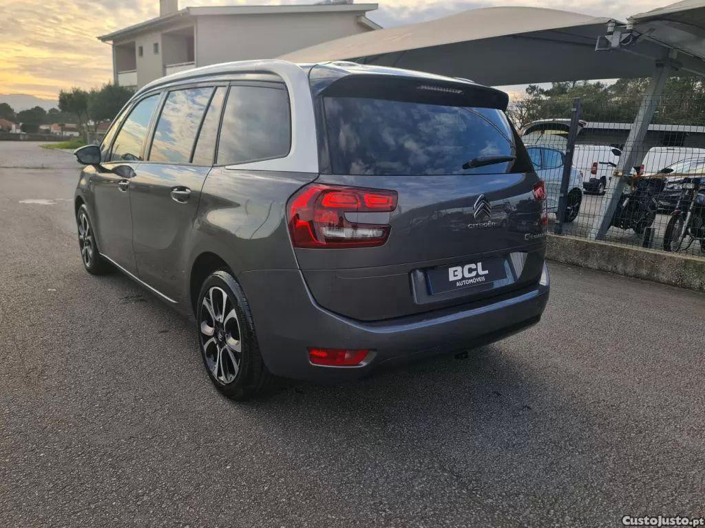 Citroën C4 Spacetourer 1.5 bluehdi shine eat8 — fotografia 22