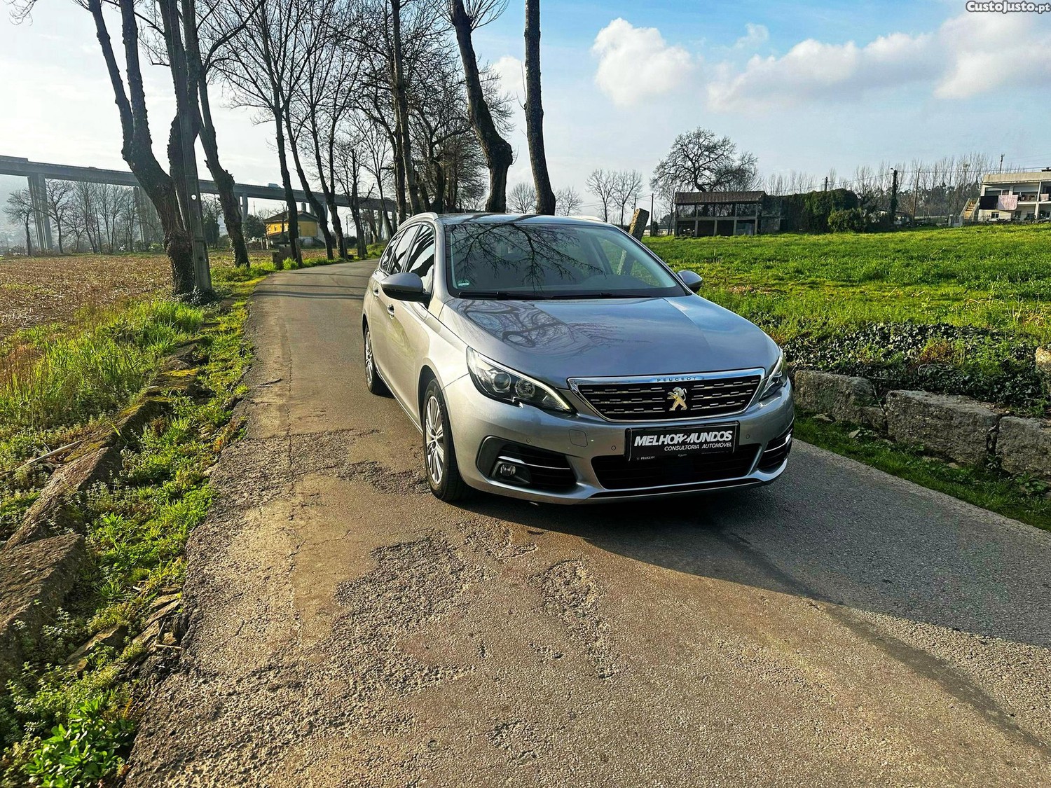 Peugeot 308 SW 1.5 BlueHDi Allure Pack EAT8 — fotografia 9