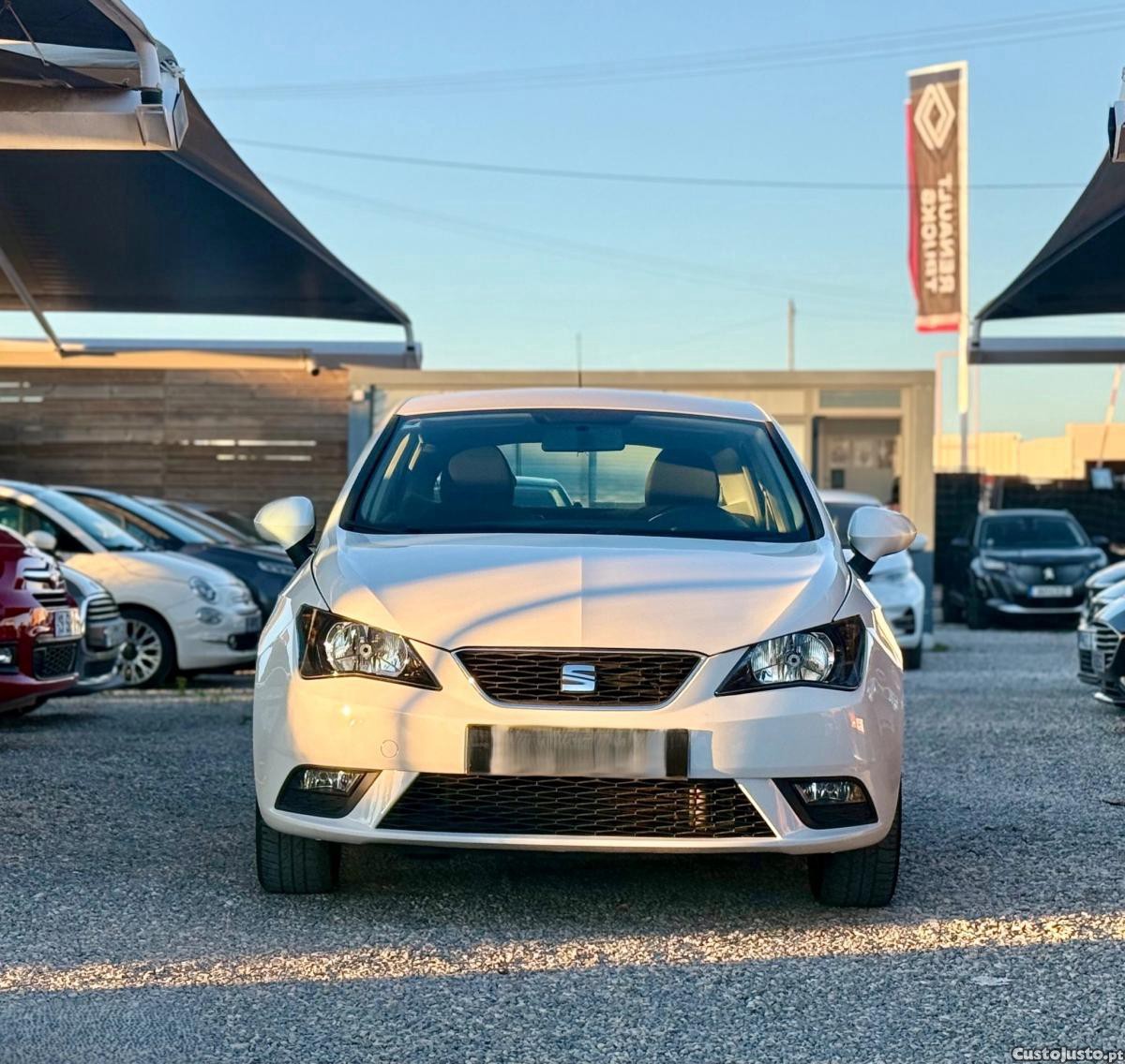 Seat Ibiza 1.2 12V Reference - 15 foto 2
