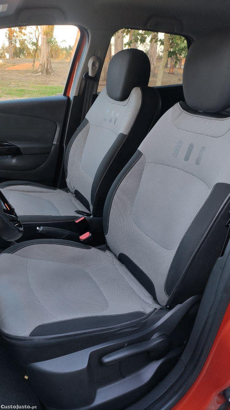 Renault Captur 1.5dci — fotografia 7