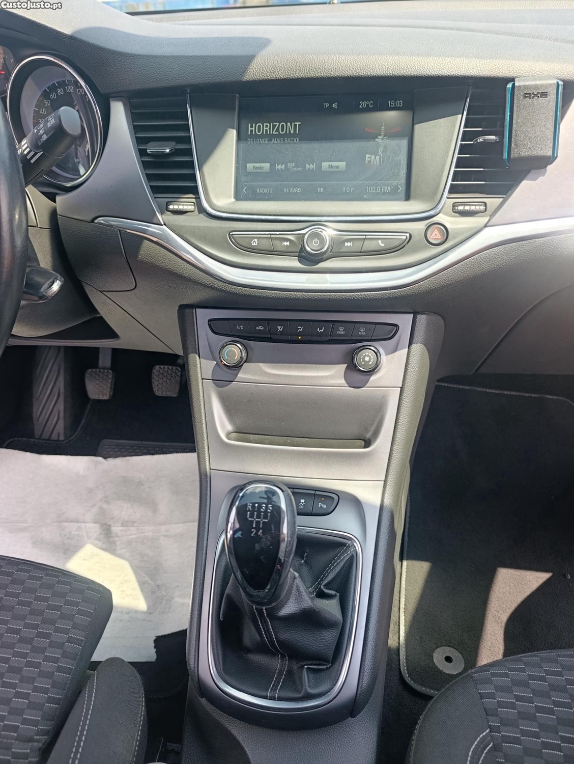 Opel Astra Sports Tourer — fotografia 7