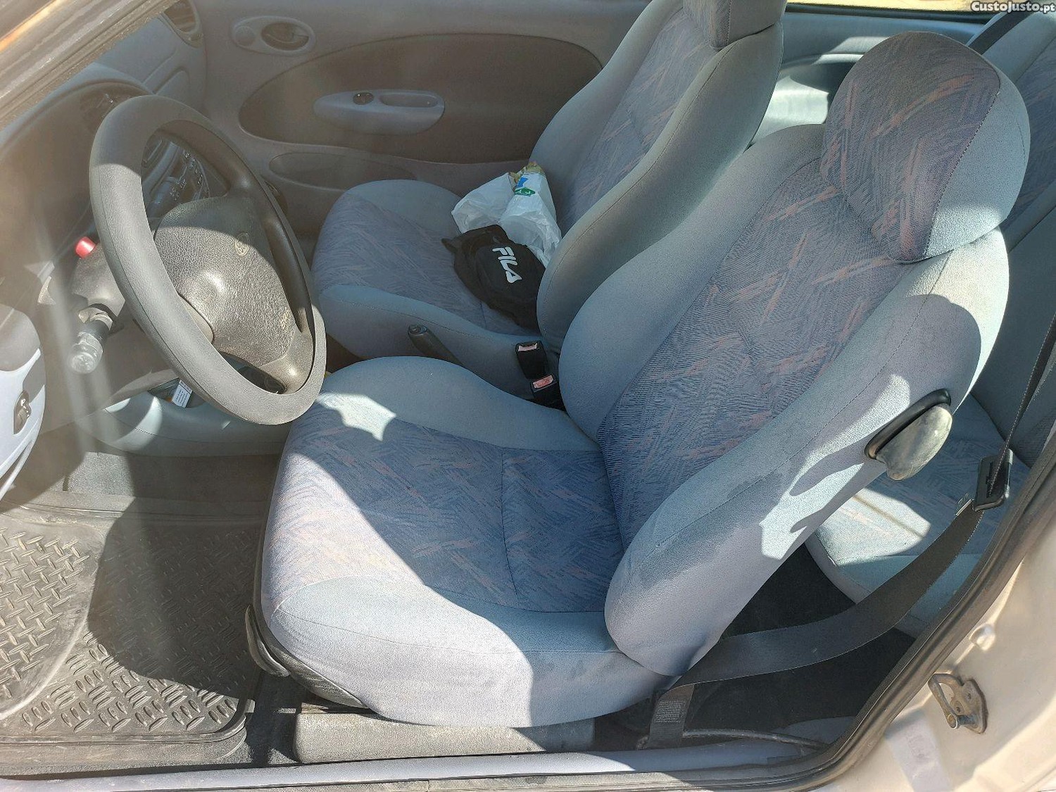 Ford Fiesta tecno — fotografia 5