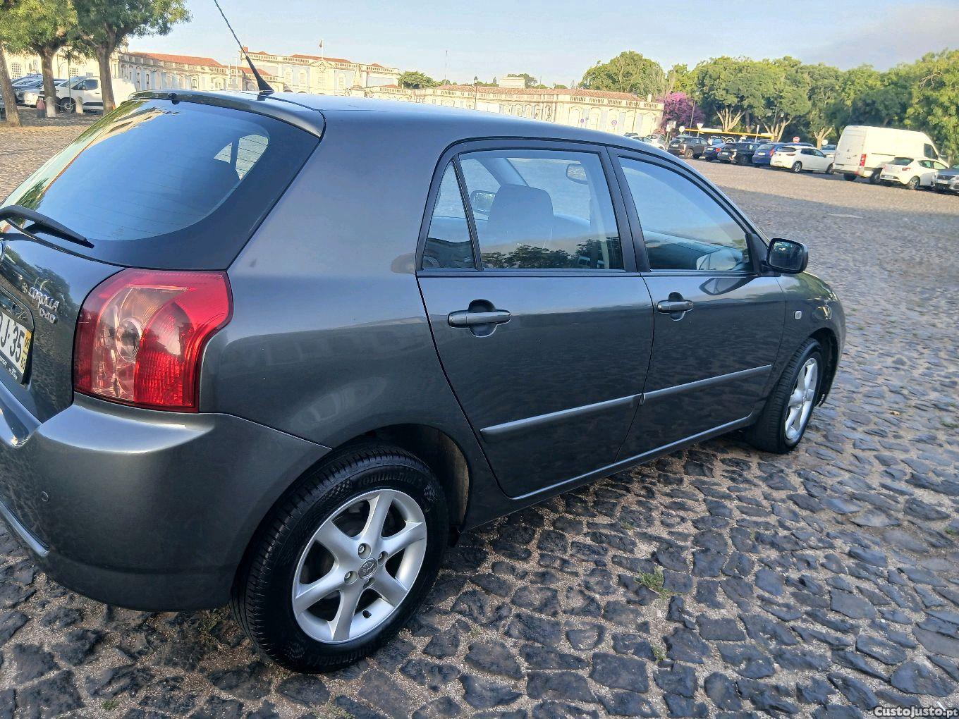 Toyota Corolla D4D — fotografia 6