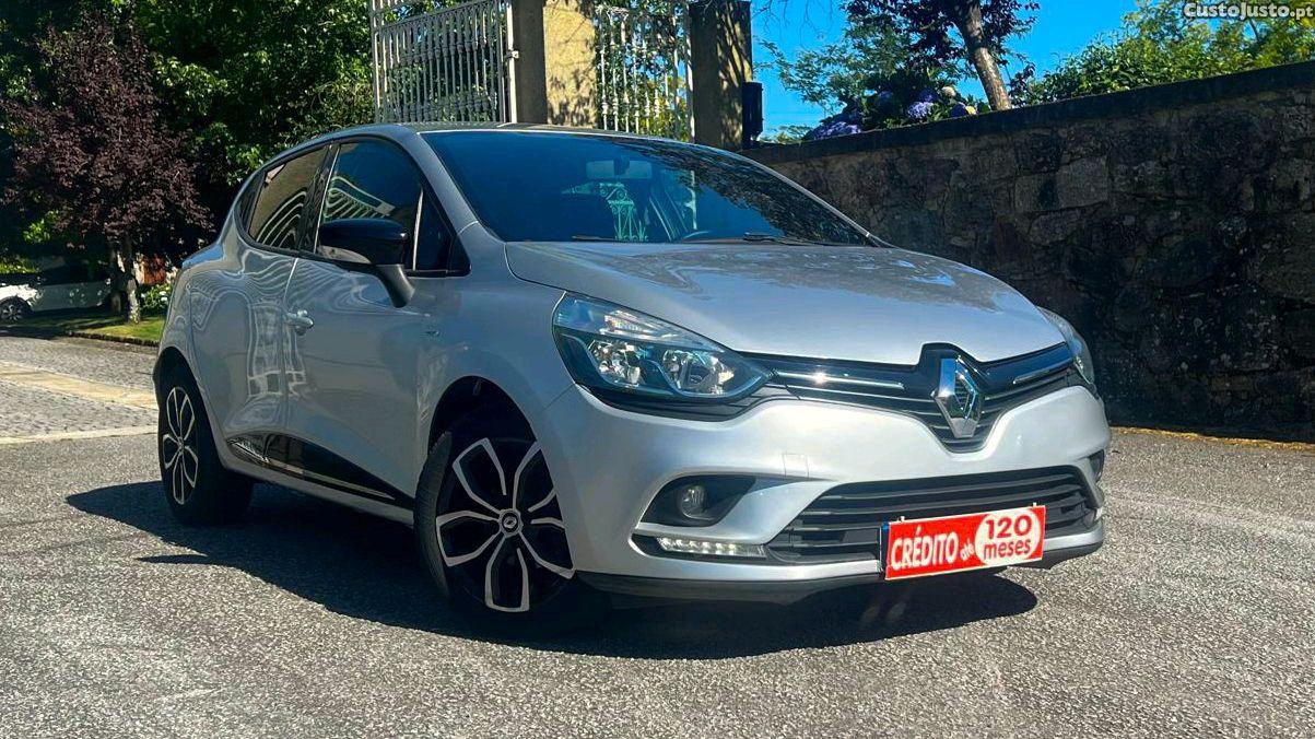 Renault Clio 0.9 Limited Edition — fotografia 10