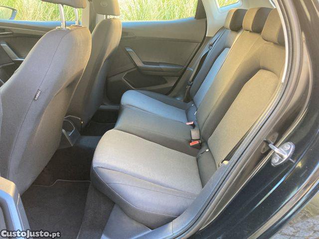 SEAT Ibiza 1.6 TDI Reference — fotografia 4