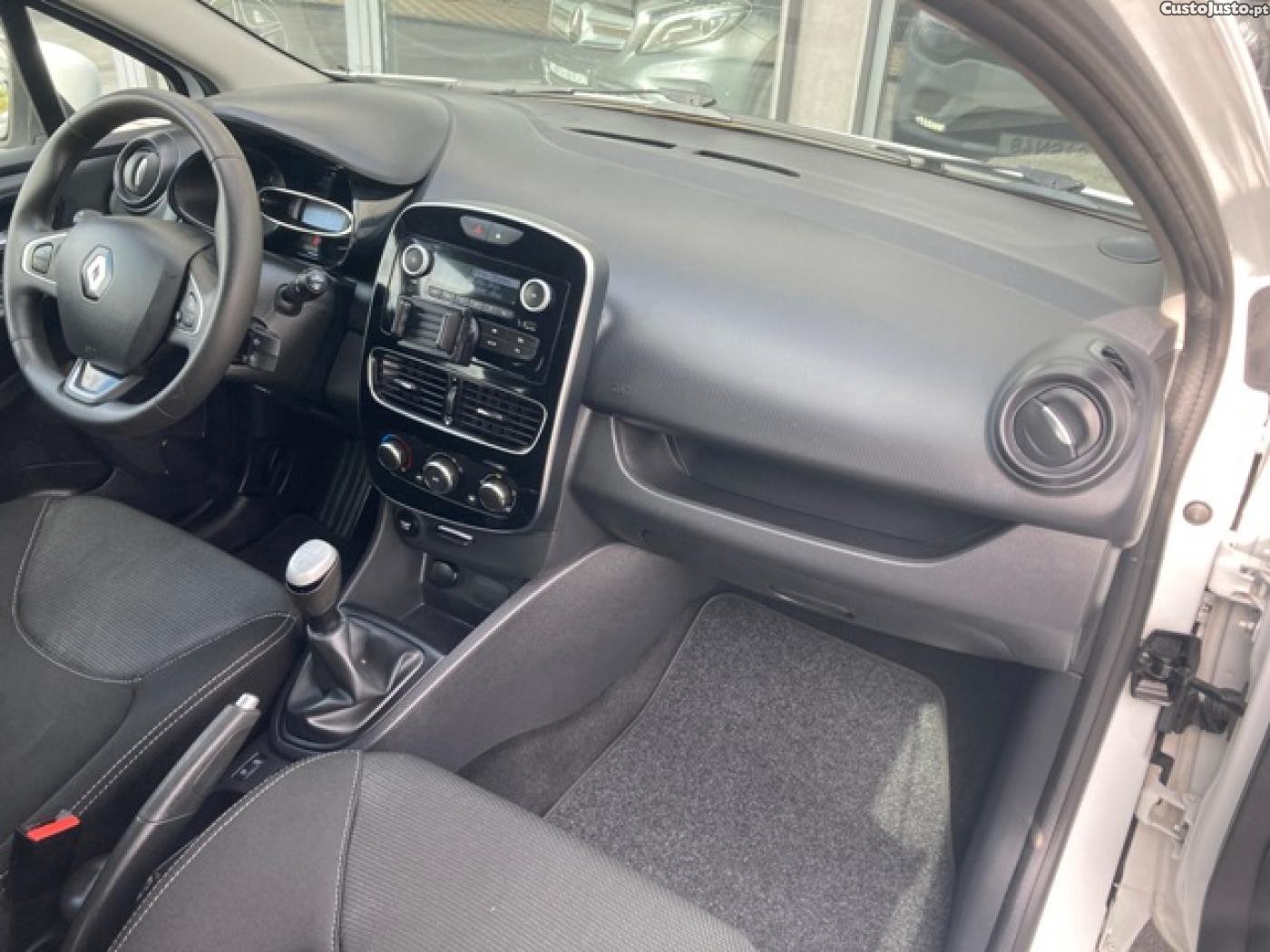 Renault Clio 1.5 dCi Zen — fotografia 3