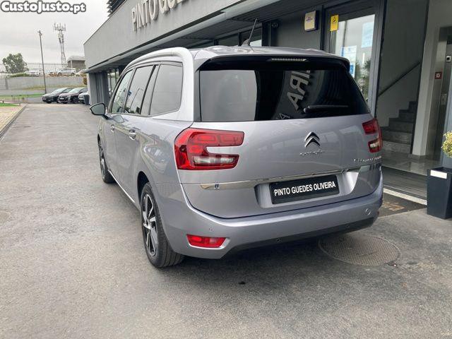 Citroën C4 Spacetourer BlueHDi 130 Stop&Sta — fotografia 24