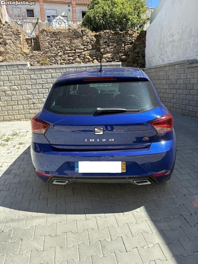 SEAT Ibiza 1.6 TDI — fotografia 2