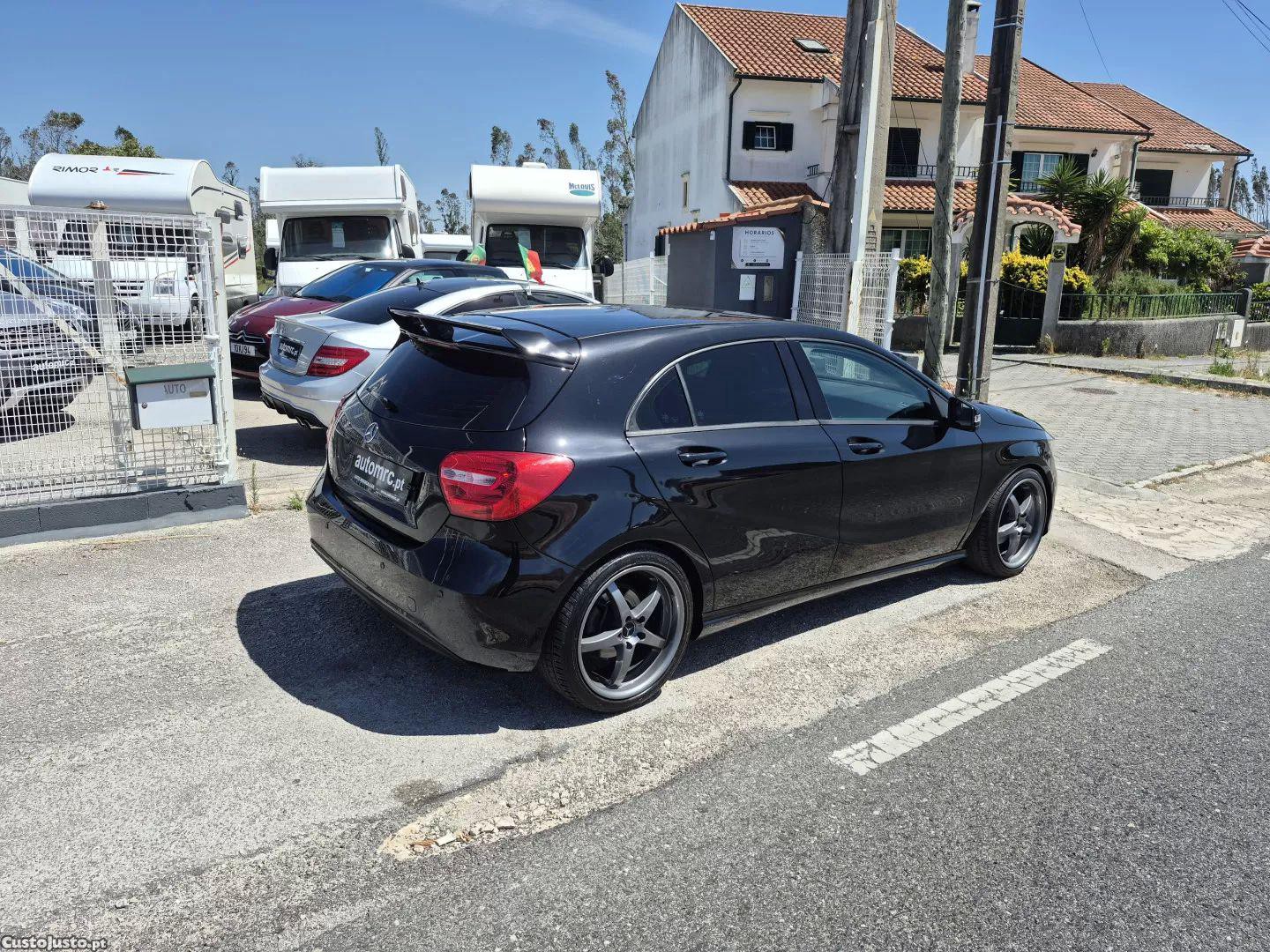 Mercedes-Benz A 180 D amg line — fotografia 17