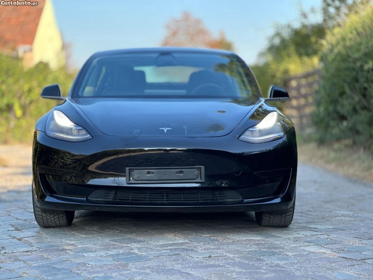 Tesla Model 3 STND.RWD PLUS Retoma Iva Dedutível — fotografia 5