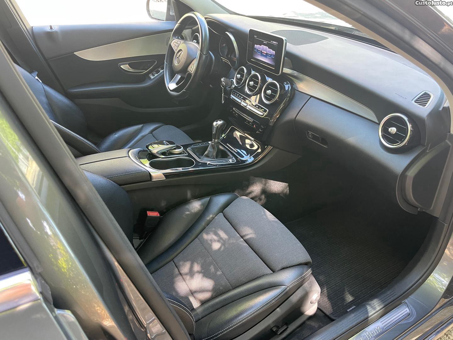Mercedes-Benz C 200 C200d 136cv Avantgarde — fotografia 3