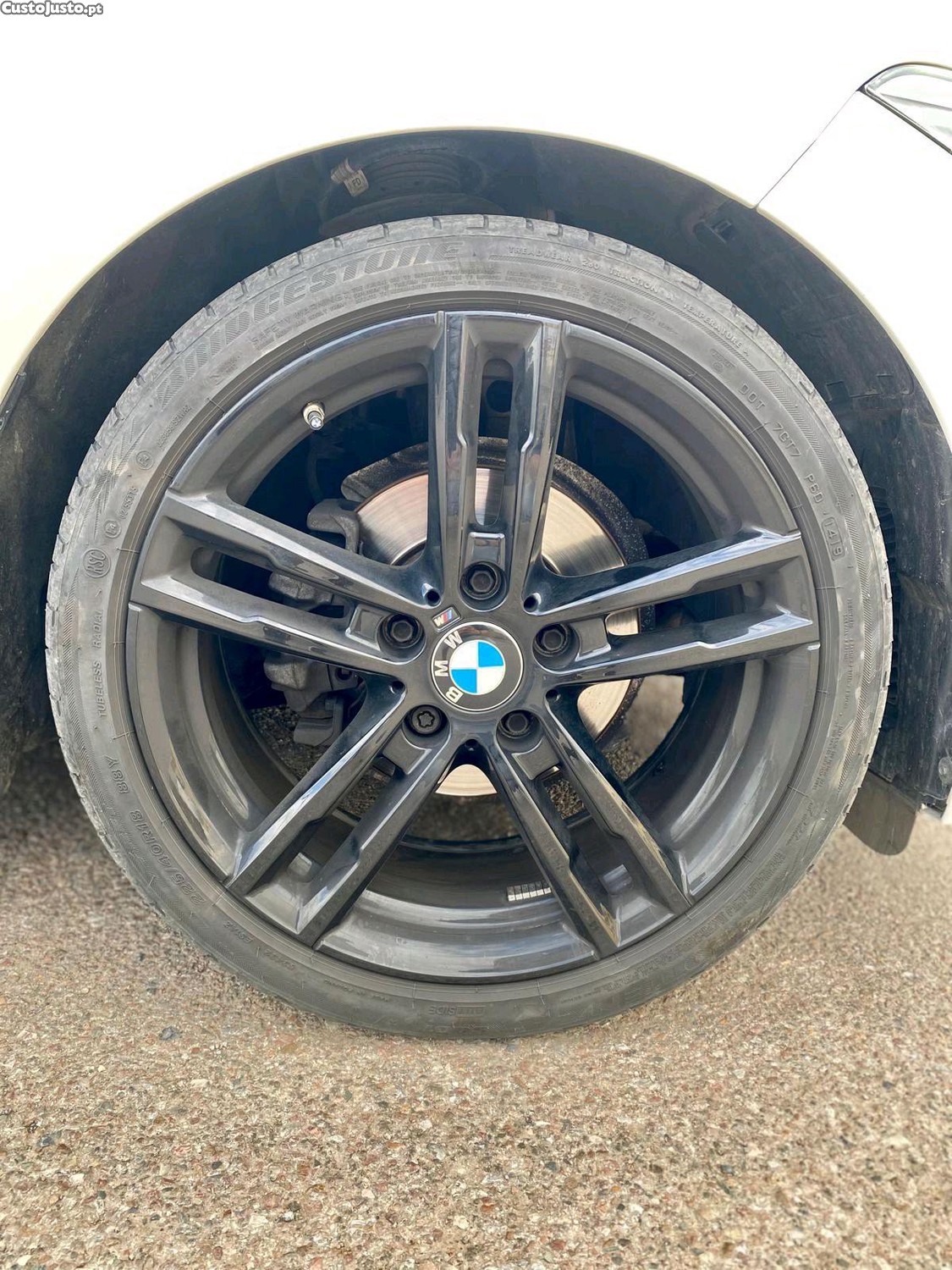 BMW 218 i Coupé 1.5i 136 cv — fotografia 4