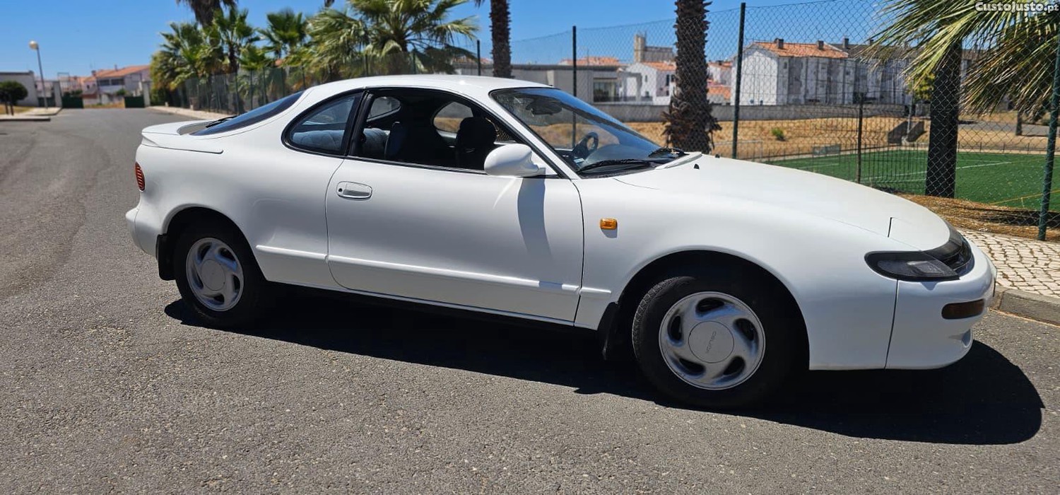 Toyota Celica 2.0 GTi 16V — fotografia 5