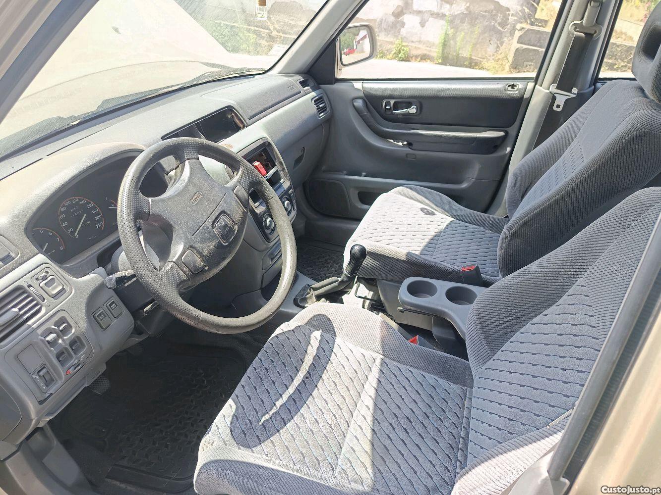 Honda CR-V 2.0 150cv 4x4 — fotografia 3